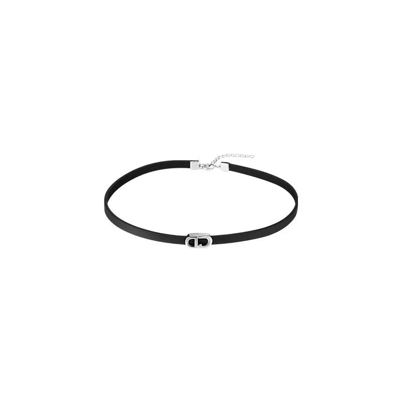 Accessible Luxury Black Letter Sweet Cool Girl Pendant Necklace