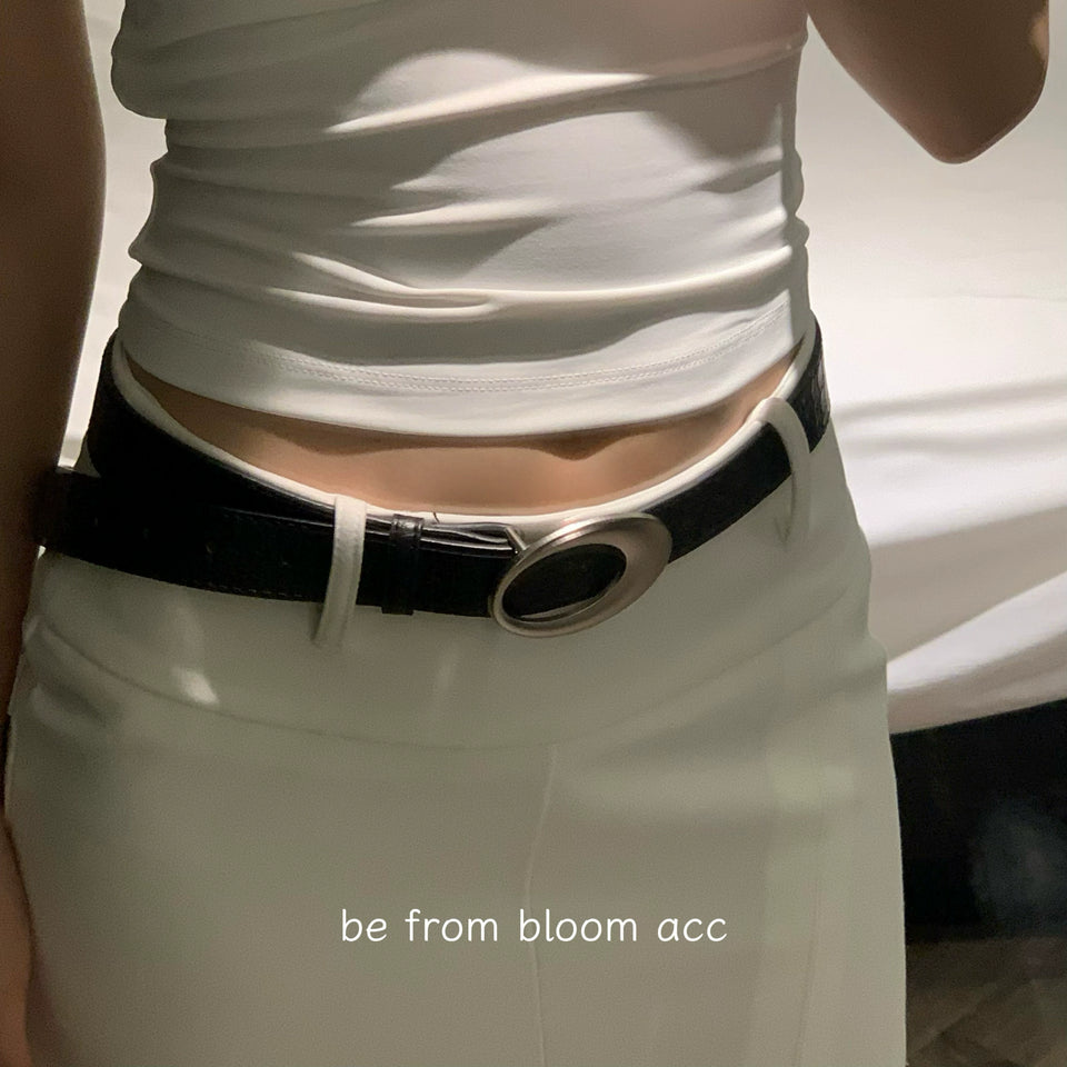 Crocodile Retro Women's Red Leather Minimalist Classy Belt
