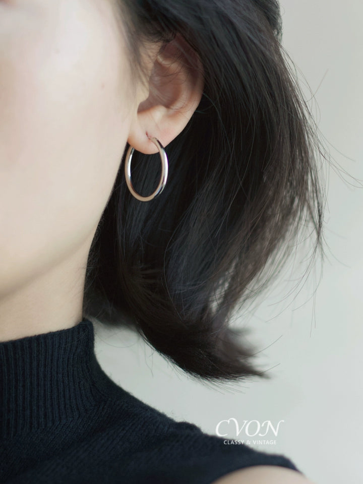 Cvon Female Fancy French 18K Gold and Silver Color Ear Ring