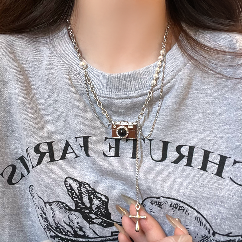 Brown Women's Sweet Cool Sexy Style Pearl Sweatshirt Necklace