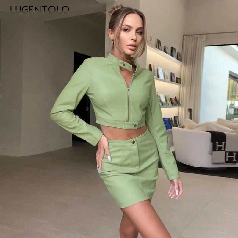 Women PU Two-piece Set 2024 Cropped Faux Leather Windproof Warm Jacket Sexy Mini Package Hip Skirt Fashion Club Party Wear