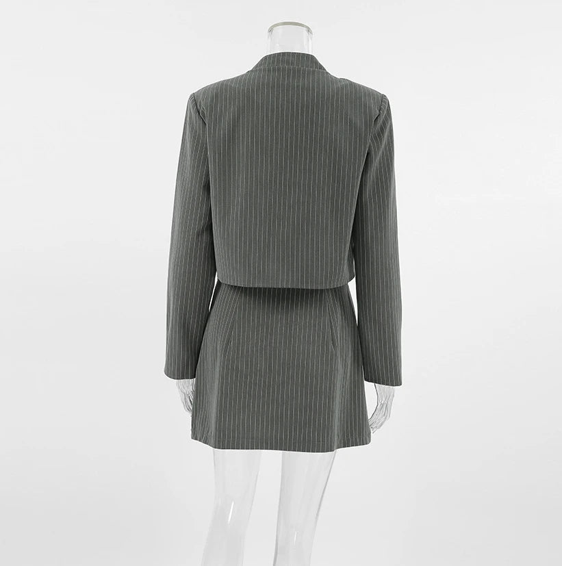 Elegant 2-Piece Set for Woman College Style Striped O-Neck Collar Long Sleeved Blazer Jacket A-Line Mini Pleated Mini Skirt Set