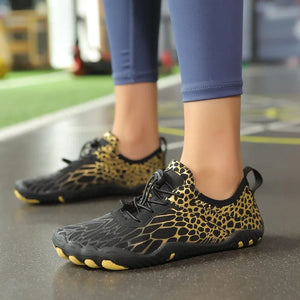 Deporte Living Room Slippers Shock Absorber Sandals Man Summer Designer Luxury 2024 Brand Running Shoes Cosplay Slides Tennis